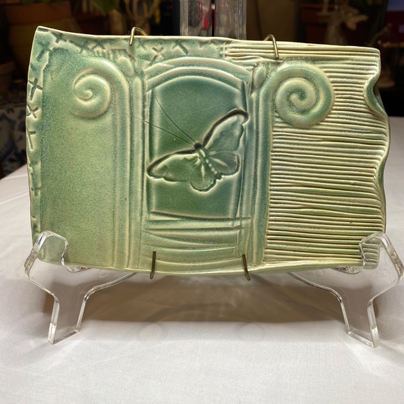Carol Long Pottery Green Butterfly Relief Ceramic Wall Plaque Tile Handmade OS - Picture 7 of 13